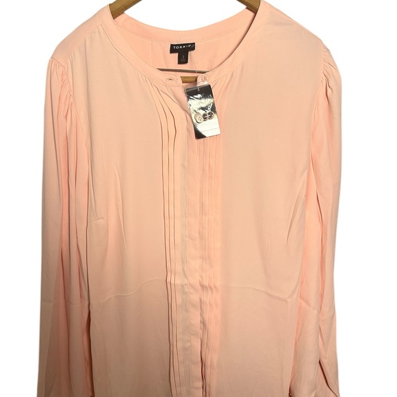 Torrid Pink Long Sleeve Blouse with Mandarin Collar 2X 18/20 New - Picture 2 of 9